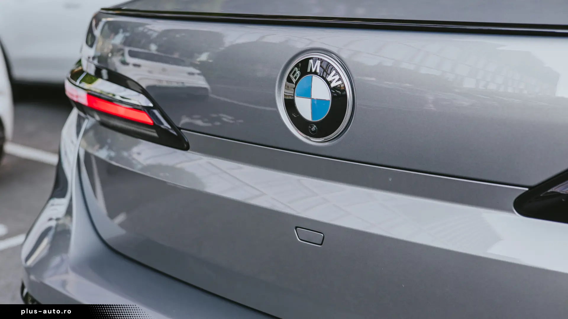 BMW 740d xDrive - oxide grey