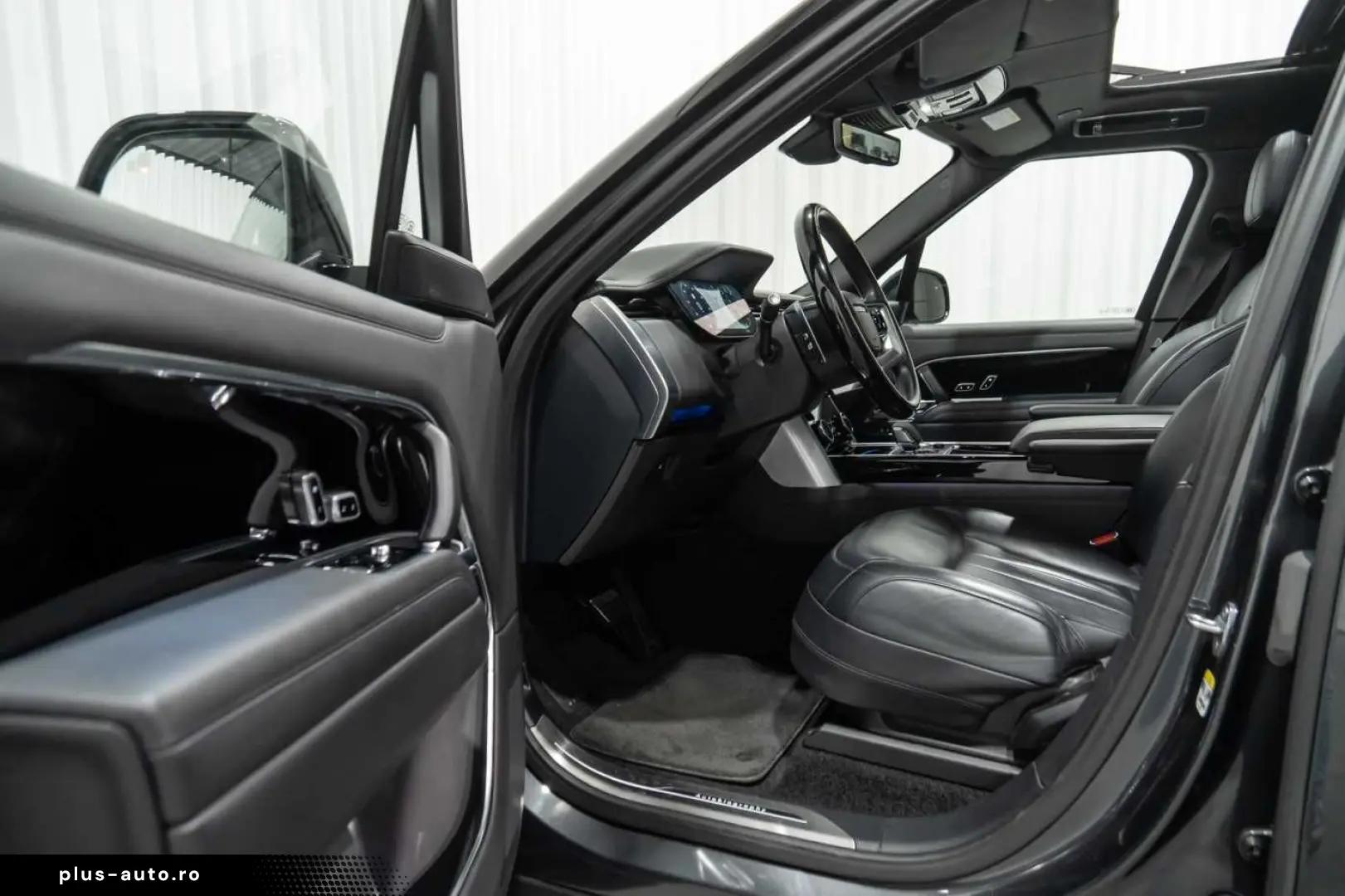LAND ROVER Range Rover P440e Autobiography Massage Meridian