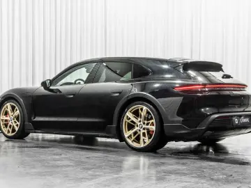 PORSCHE Taycan 4S Cross Turismo Pano BOSE SportChrono Ke