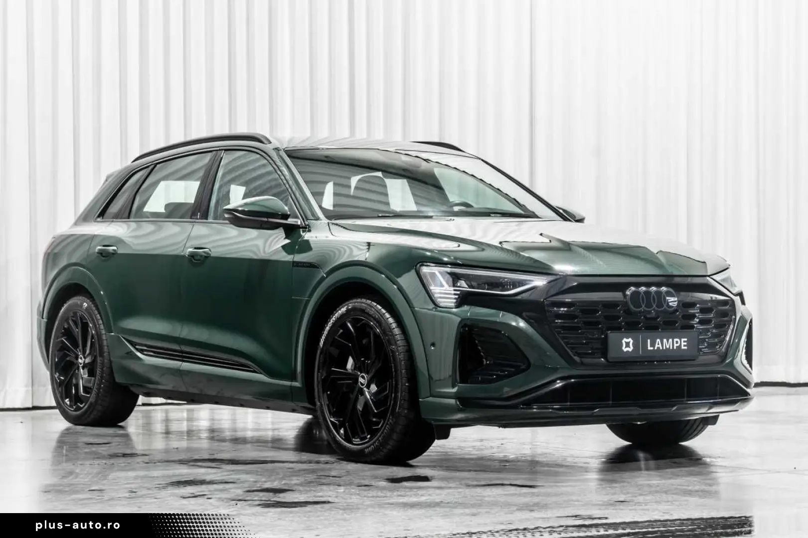 AUDI Q8 e-tron 55 Quattro Competition Goodwood Green
