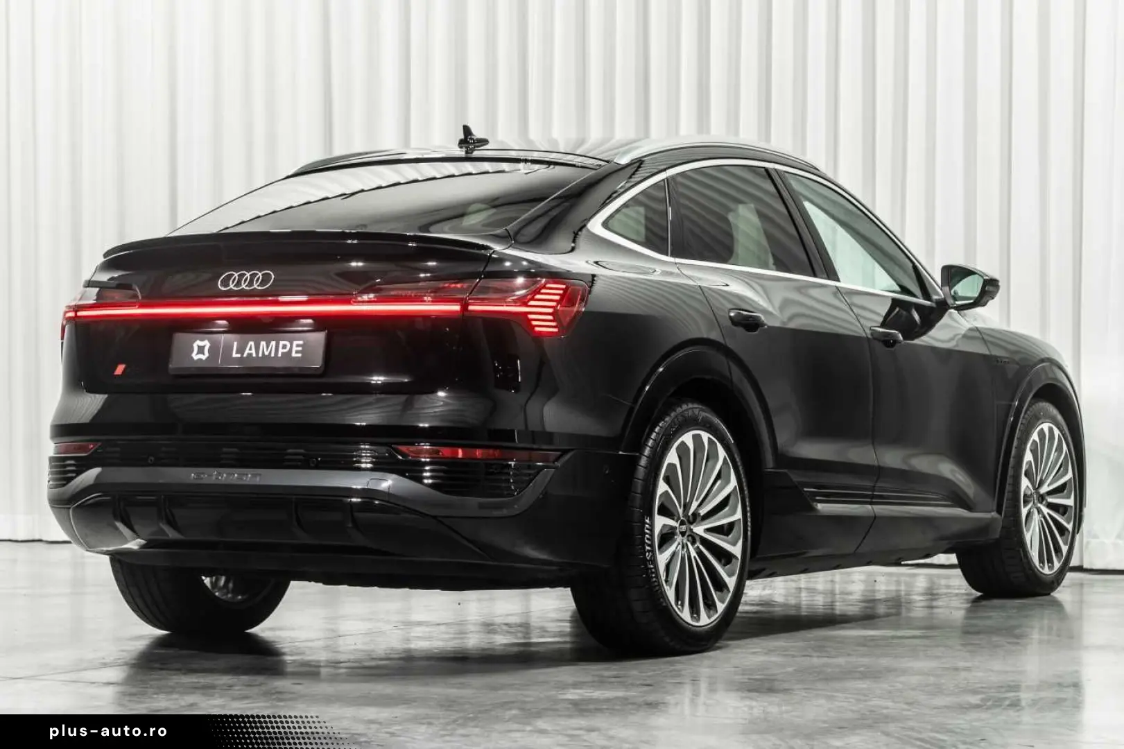 AUDI Q8 e-tron Sportback 55 Quattro Advanced Luchtver