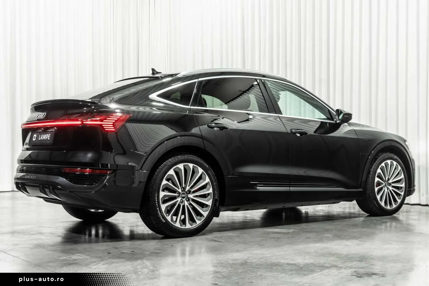 AUDI Q8 e-tron Sportback 55 Quattro Advanced Luchtver