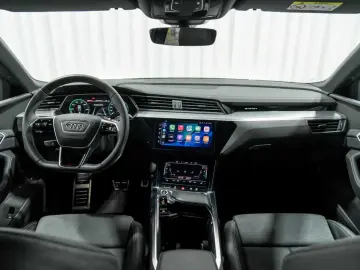 AUDI Q8 e-tron Sportback 55 Quattro Advanced Luchtver
