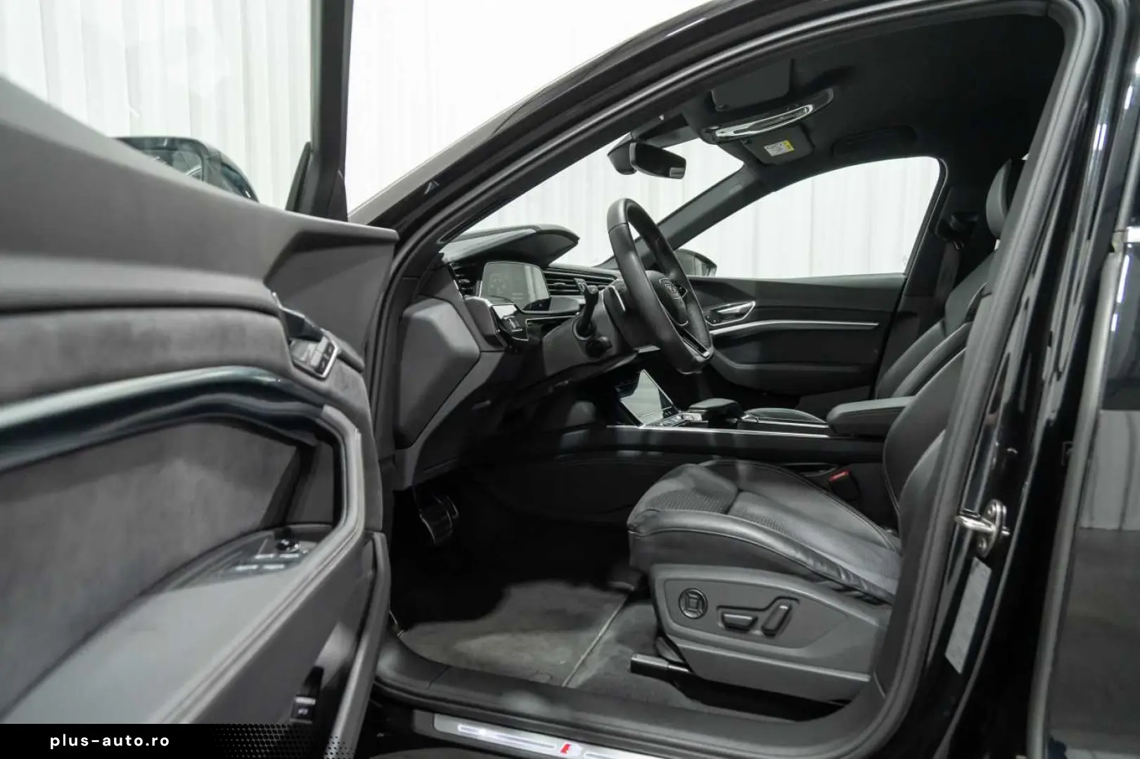 AUDI Q8 e-tron Sportback 55 Quattro Advanced Luchtver