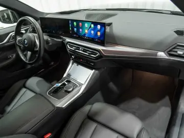 BMW i4 eDrive40 Gran Coupé M Sport Sanremo Groen