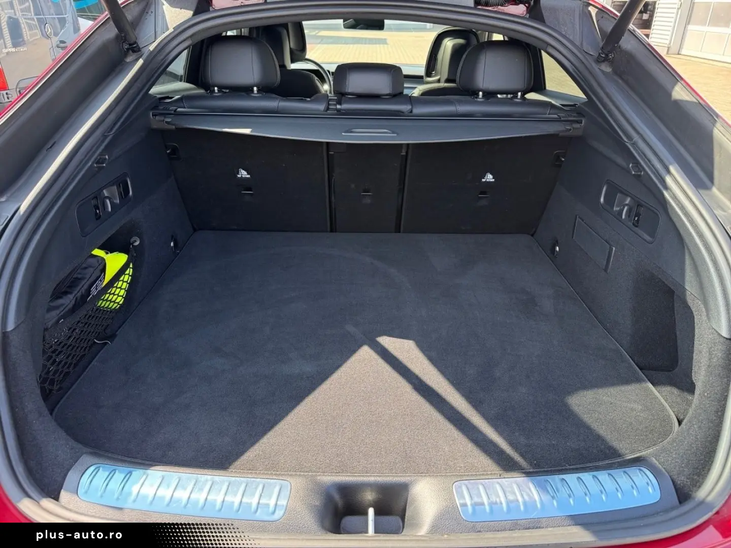 MERCEDES-BENZ GLC 2025 — imagine 11