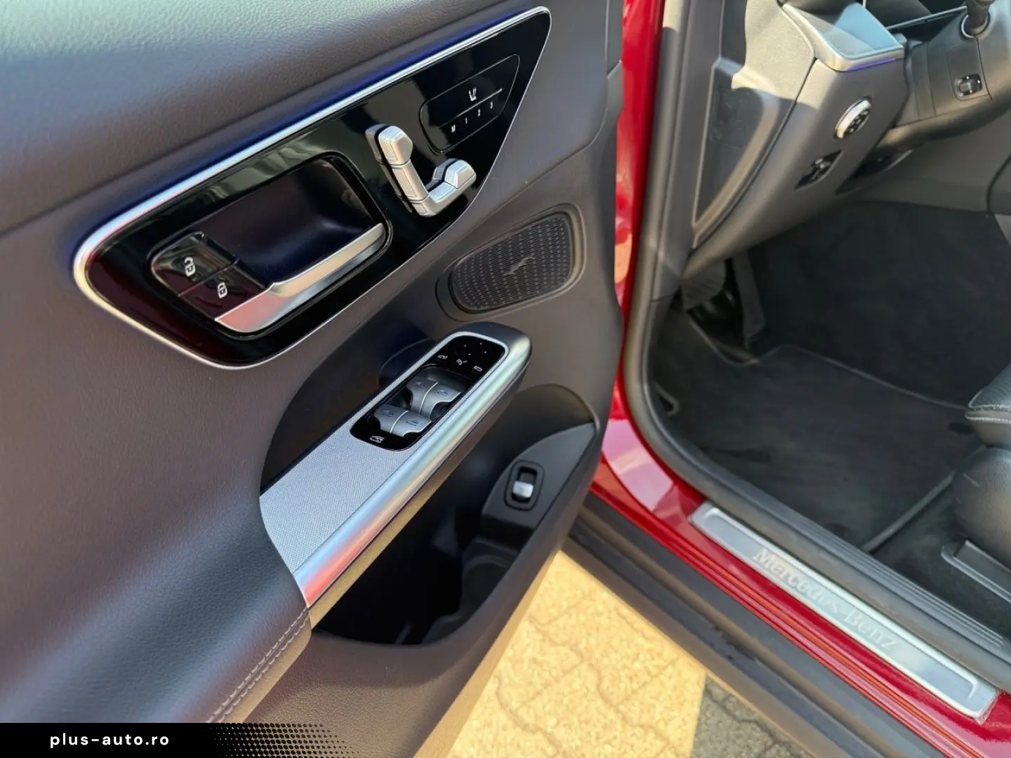 MERCEDES-BENZ GLC 2025 — imagine 13