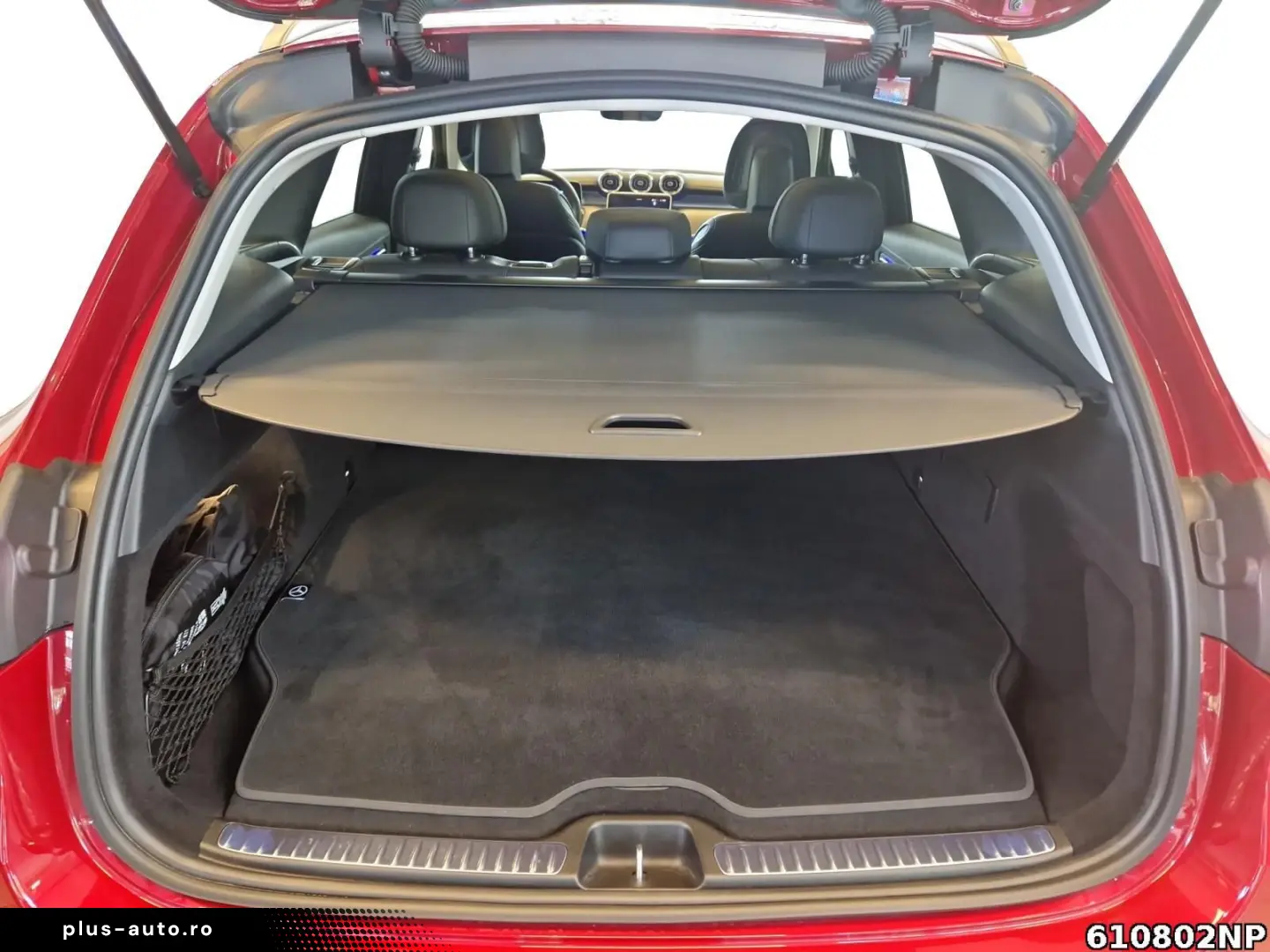 MERCEDES-BENZ GLC 300 e AMG Night Distronic Pano Digital 360