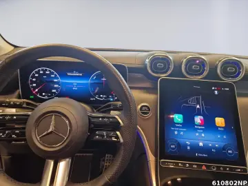 MERCEDES-BENZ GLC 300 e AMG Night Distronic Pano Digital 360