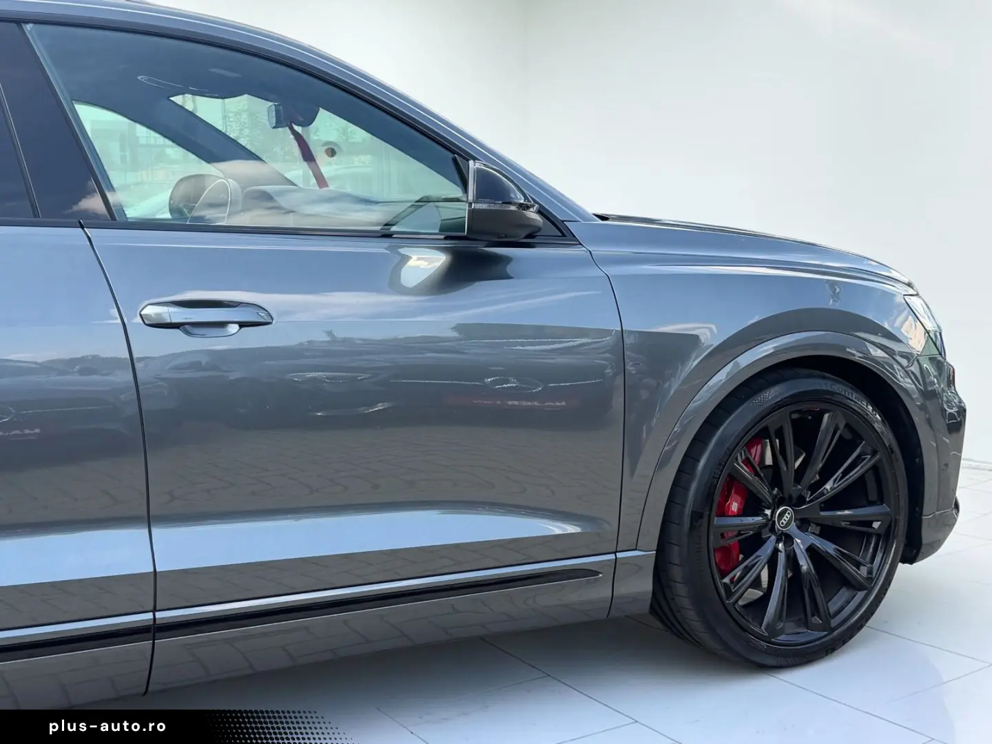 AUDI SQ8 4.0 TFSI quattro