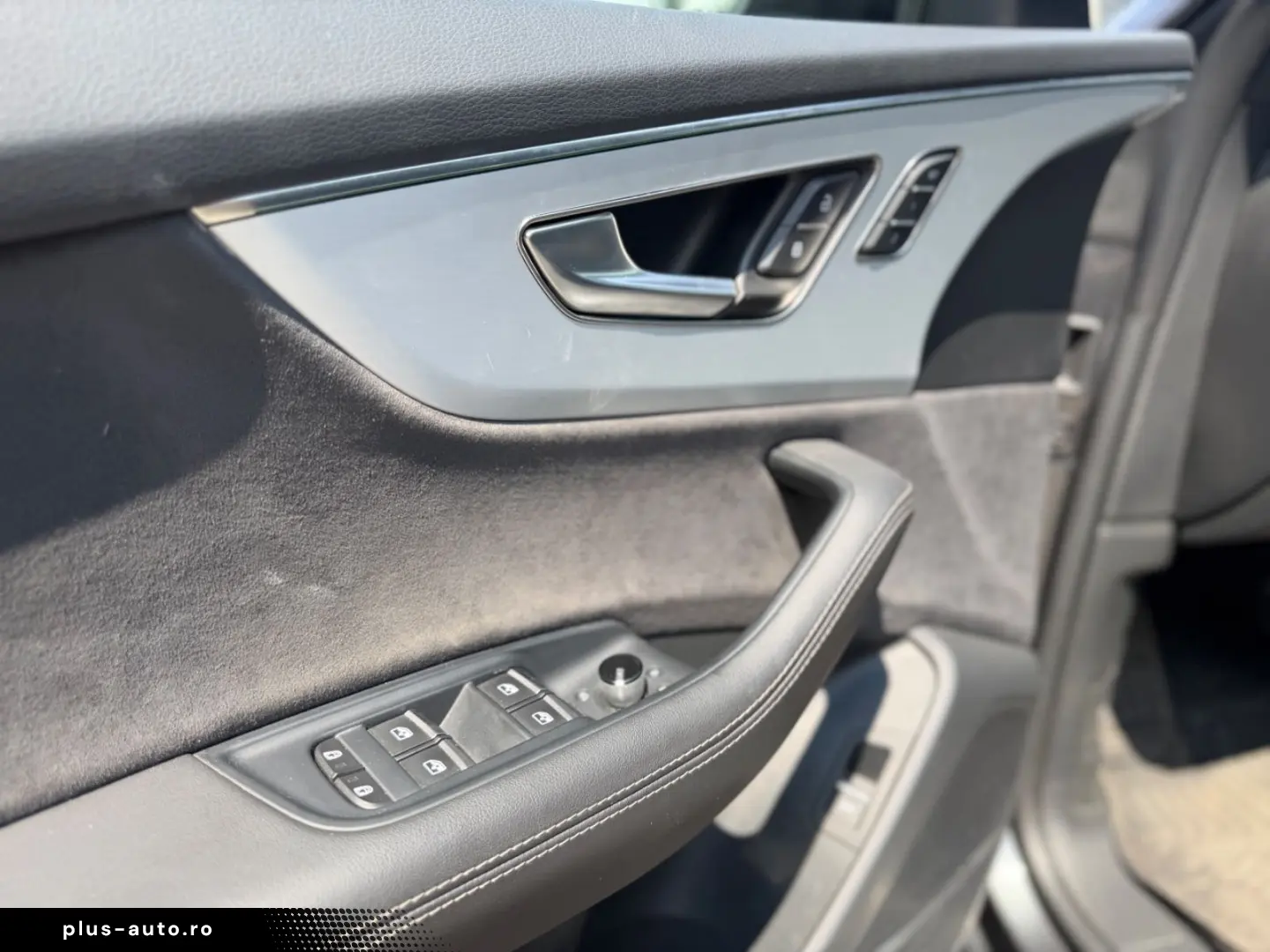 AUDI SQ8 4.0 TFSI quattro