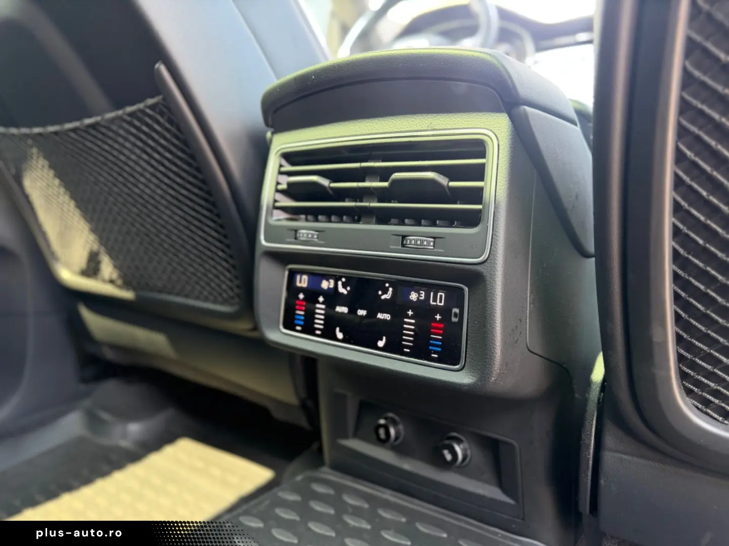 AUDI SQ8 4.0 TFSI quattro