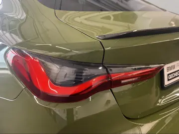 BMW M4 Competition M xDrive Coupé Harman K Laser