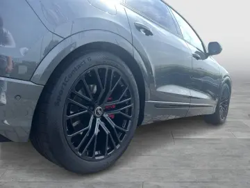 AUDI SQ8 4.0 TFSI