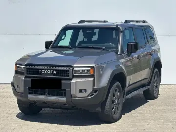 Toyota Land Cruiser 2.8 D-4D 6AT Invincible   4x4   ACC