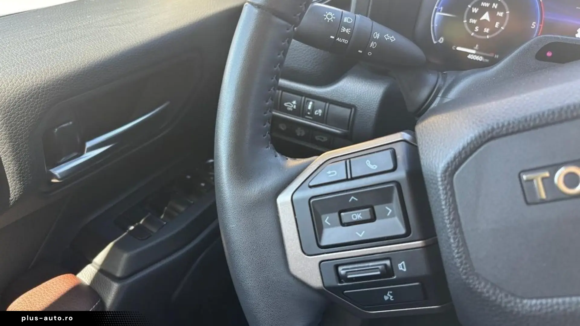 Toyota Land Cruiser 2.8 D-4D 6AT Invincible   4x4   ACC