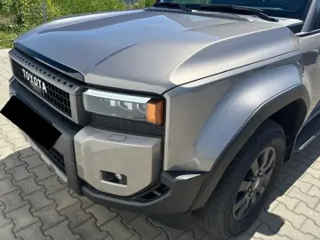 Toyota Land Cruiser 2.8 D-4D 6AT Invincible   4x4   ACC