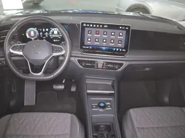 VW Tiguan 2.0TDI DSG 4M 415 -ohne Anzahlung Pano