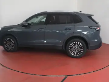 VW Tiguan 2.0TDI DSG 4M 415 -ohne Anzahlung Pano