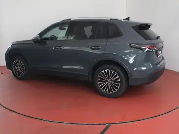 VW Tiguan 2.0TDI DSG 4M 415 -ohne Anzahlung Pano