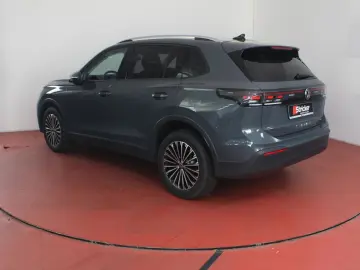 VW Tiguan 2.0TDI DSG 4M 415 -ohne Anzahlung Pano