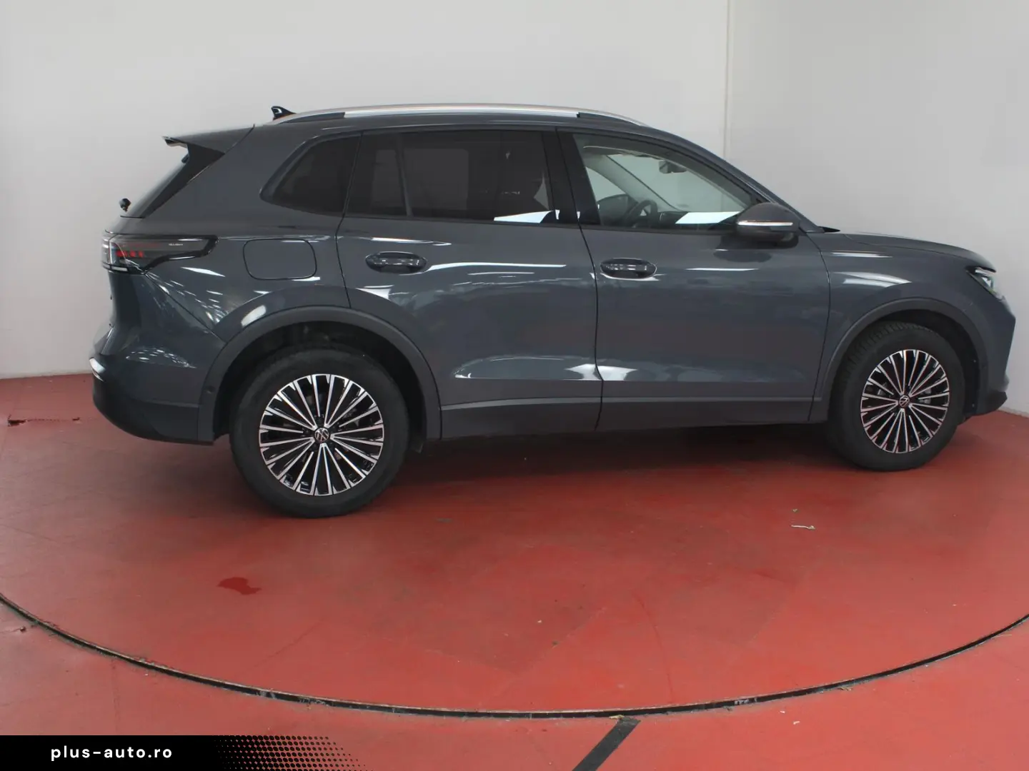 VW Tiguan 2.0TDI DSG 4M 415 -ohne Anzahlung Pano