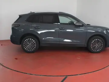 VW Tiguan 2.0TDI DSG 4M 415 -ohne Anzahlung Pano