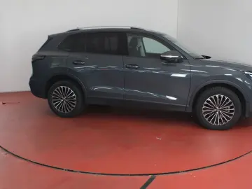 VW Tiguan 2.0TDI DSG 4M 415 -ohne Anzahlung Pano