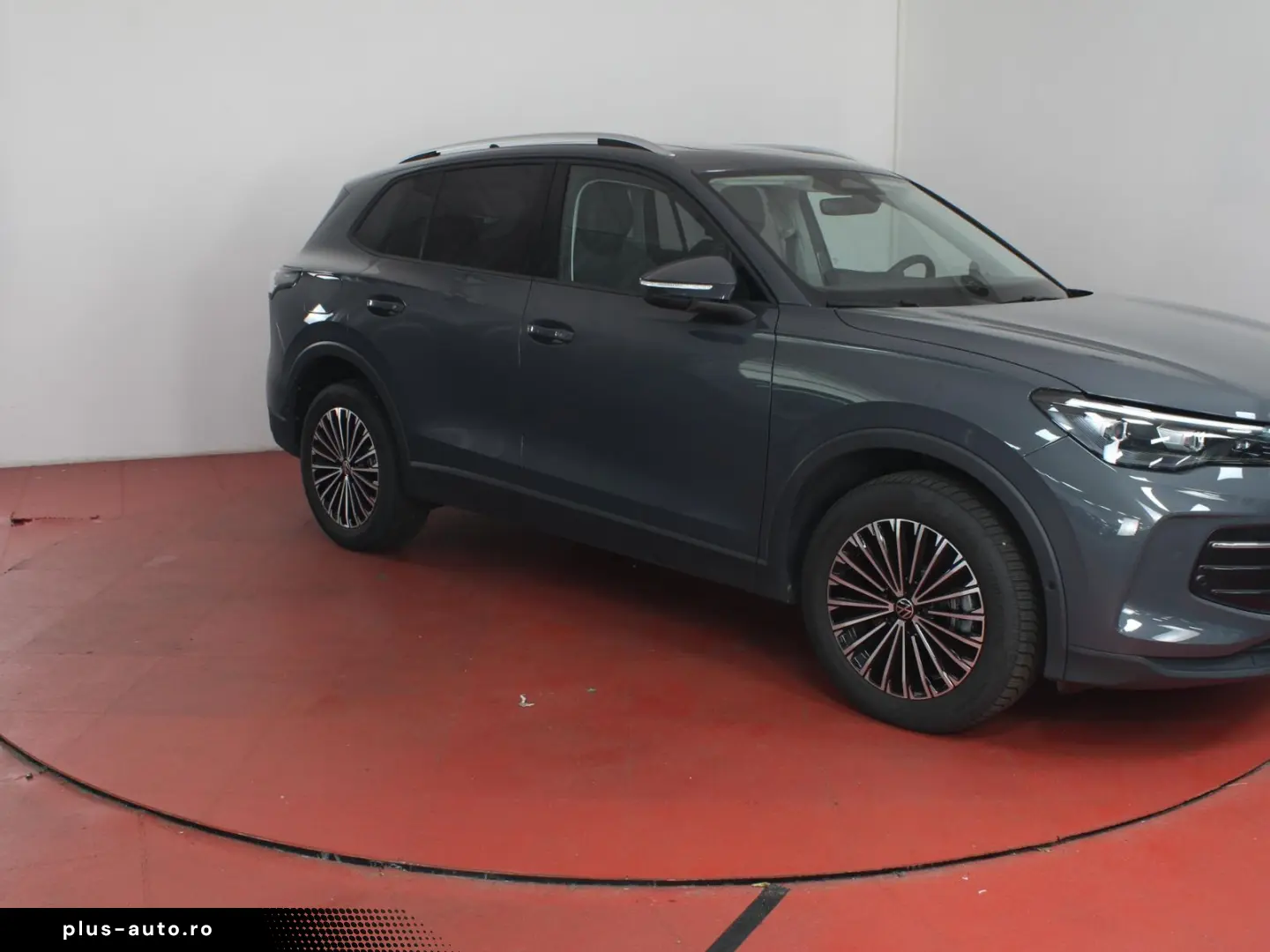VW Tiguan 2.0TDI DSG 4M 415 -ohne Anzahlung Pano