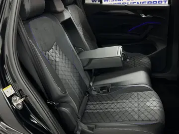 VW Tayron R-Line 7Sitz 2.0TDI 110kW NAVI LED P.Dach