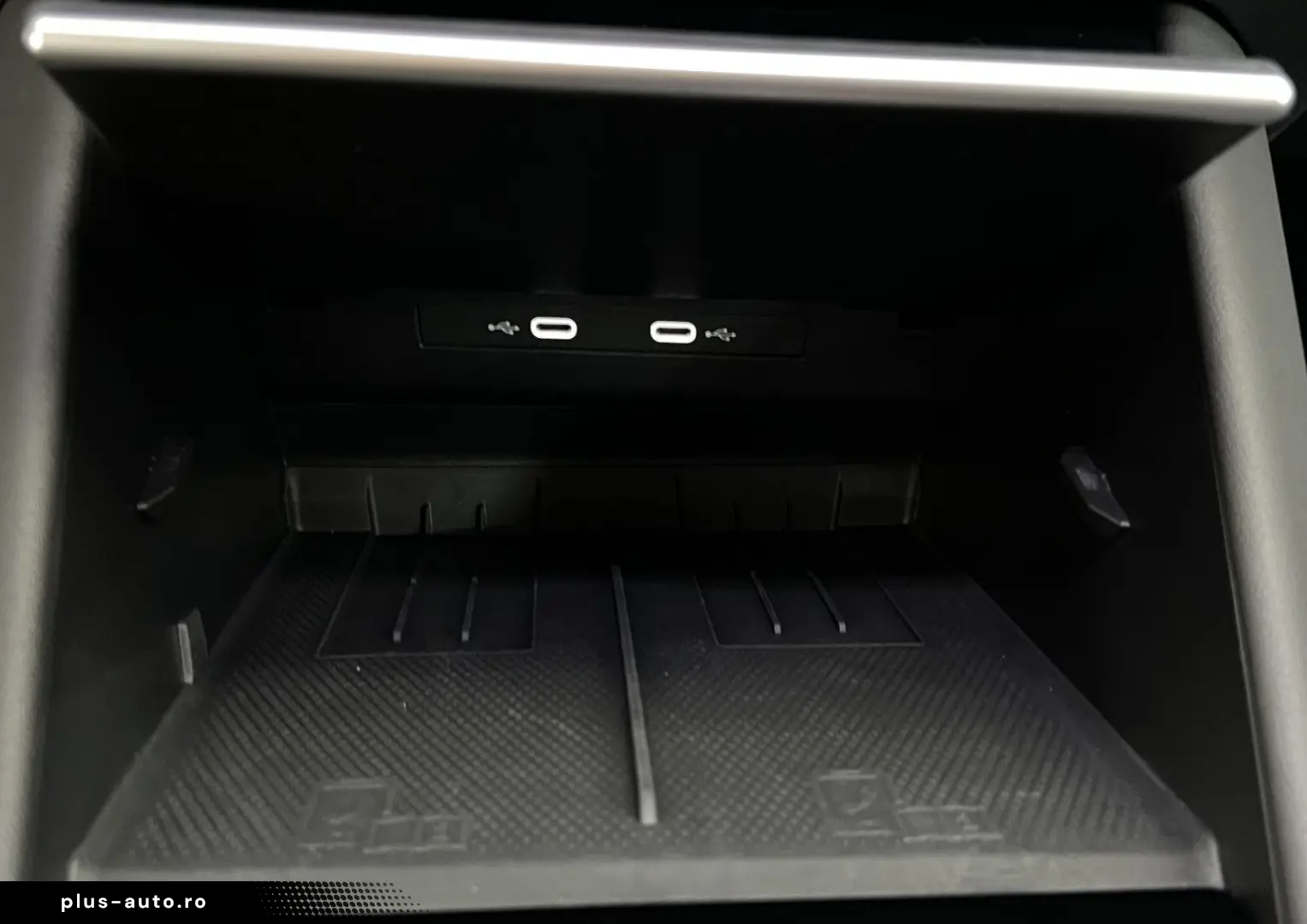 VW Tayron R-Line 7Sitz 2.0TDI 110kW NAVI LED P.Dach