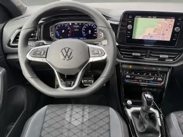 VW T-Roc R-Line 2.0 l TSI OPF 4MOTION 140 k W (190