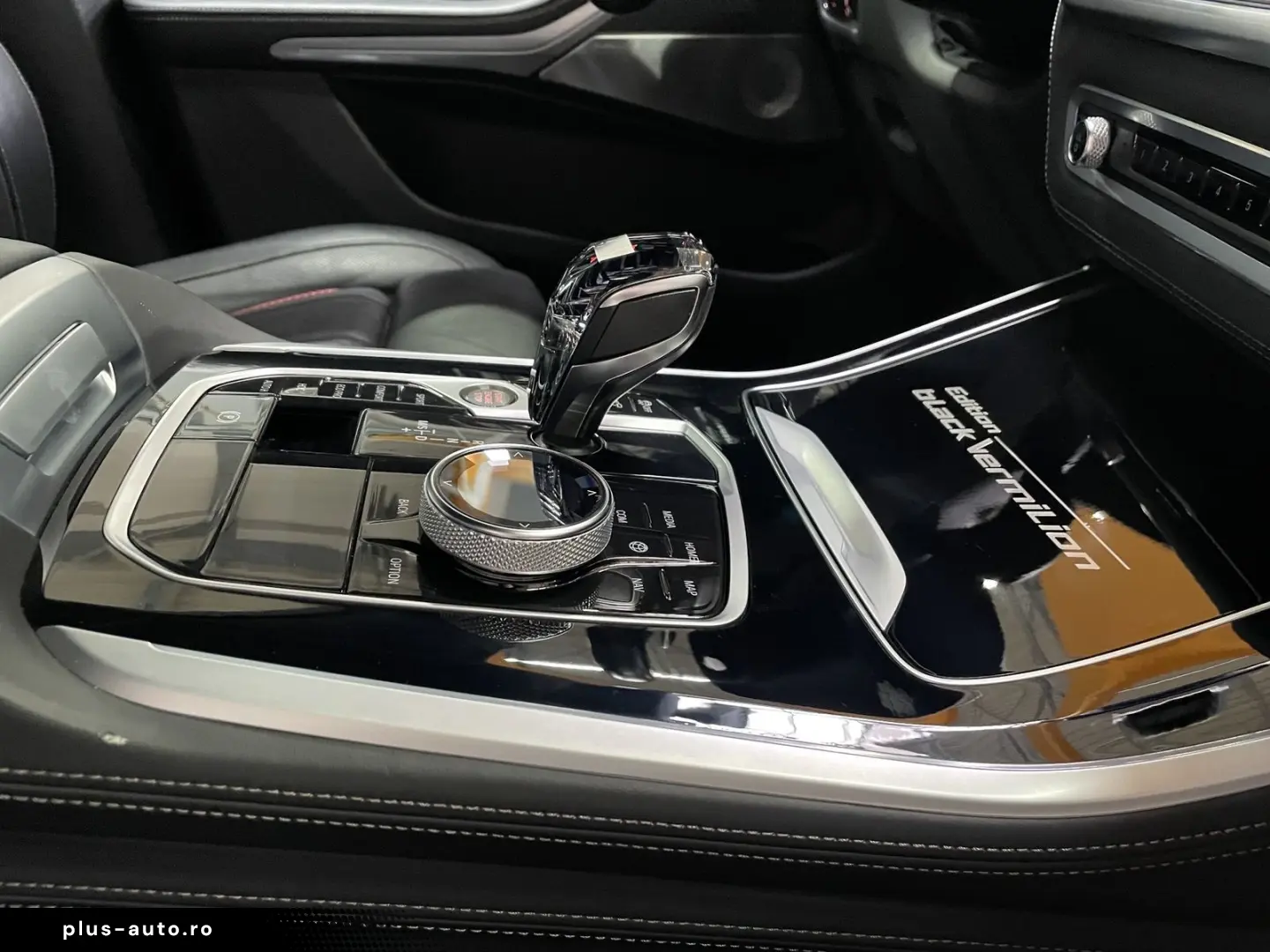 BMW X5 M50i B&W SURROUND HEAD-UP PANO AHK ALU 22