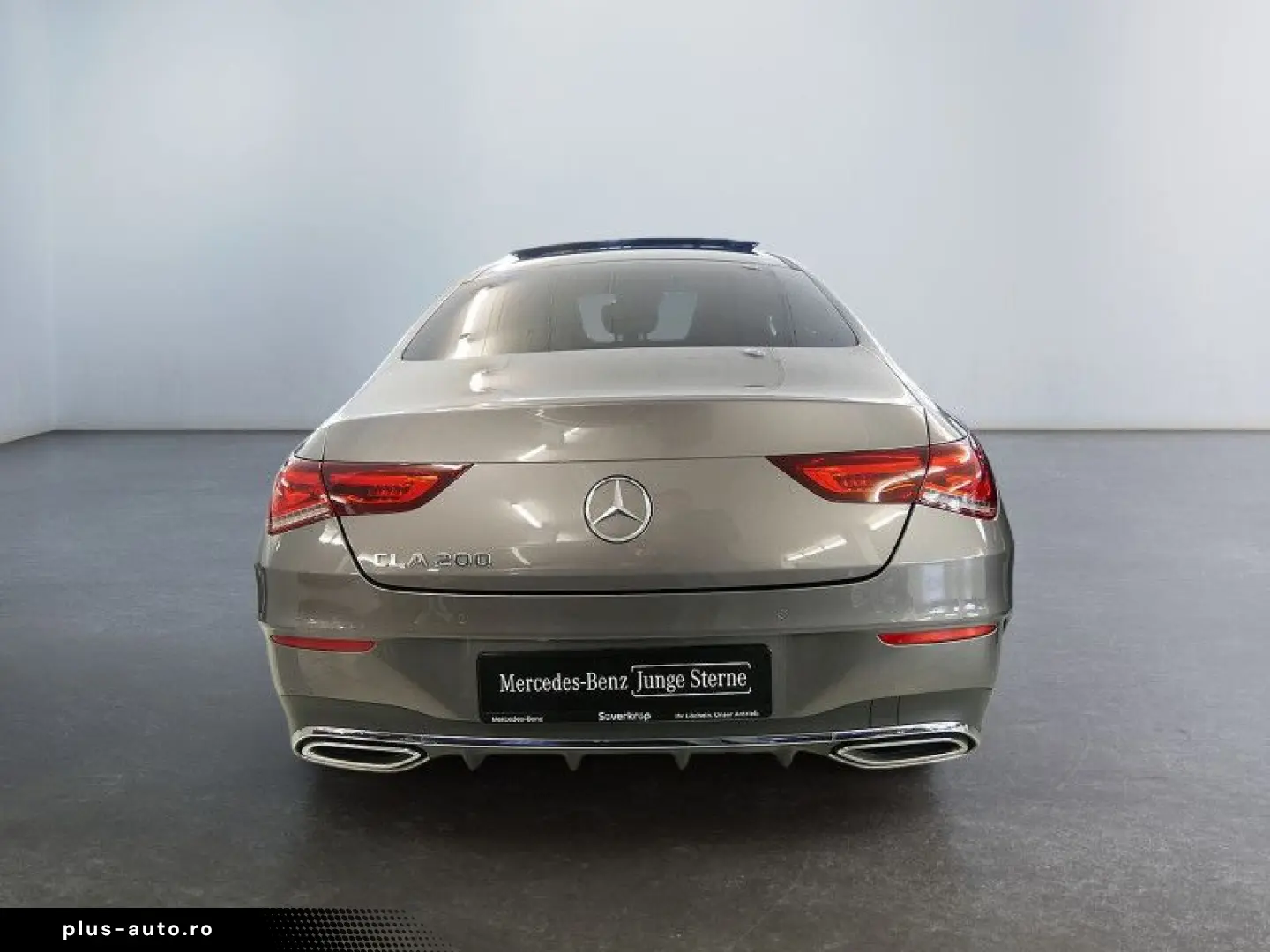 MERCEDES-BENZ CLA 200 Coupé    AMG DISTR KAMERA PANO