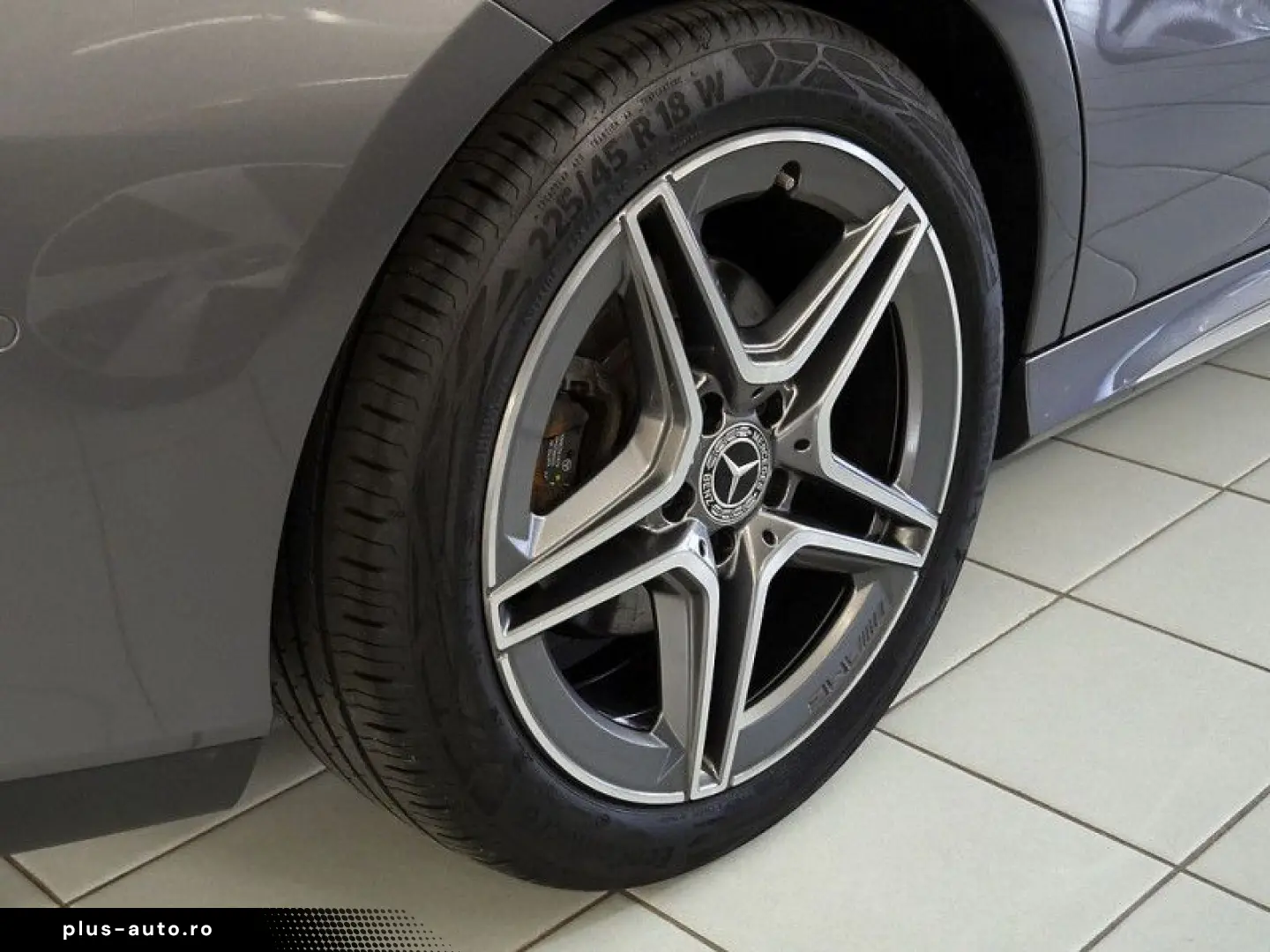 MERCEDES-BENZ CLA 200 Coupé    AMG DISTR KAMERA PANO