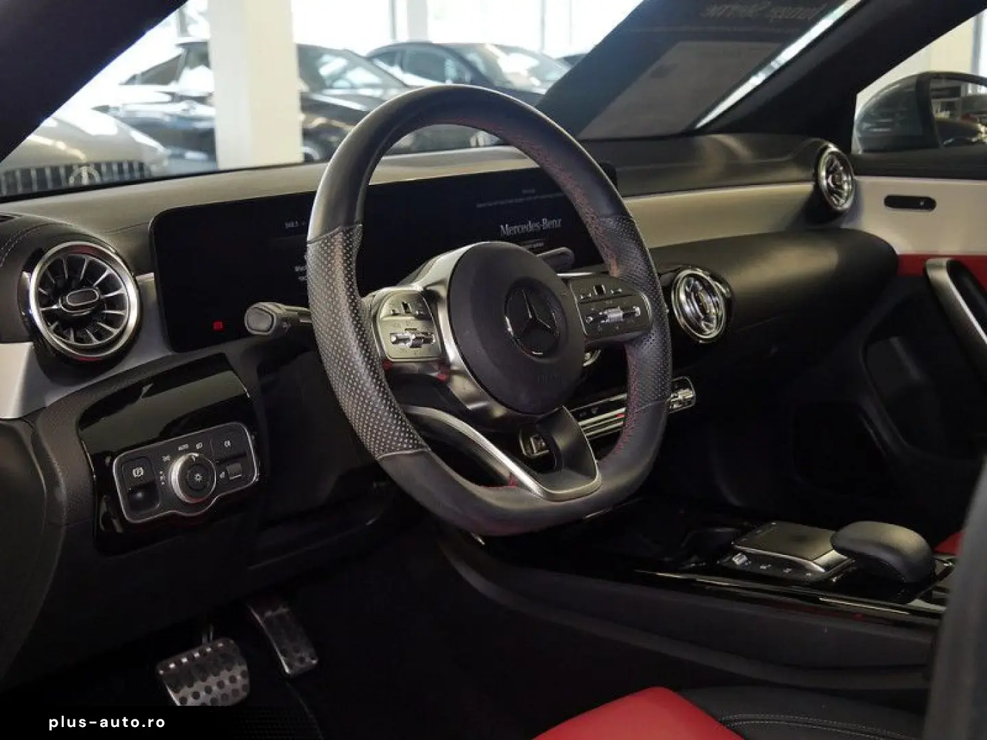 MERCEDES-BENZ CLA 200 Coupé    AMG DISTR KAMERA PANO