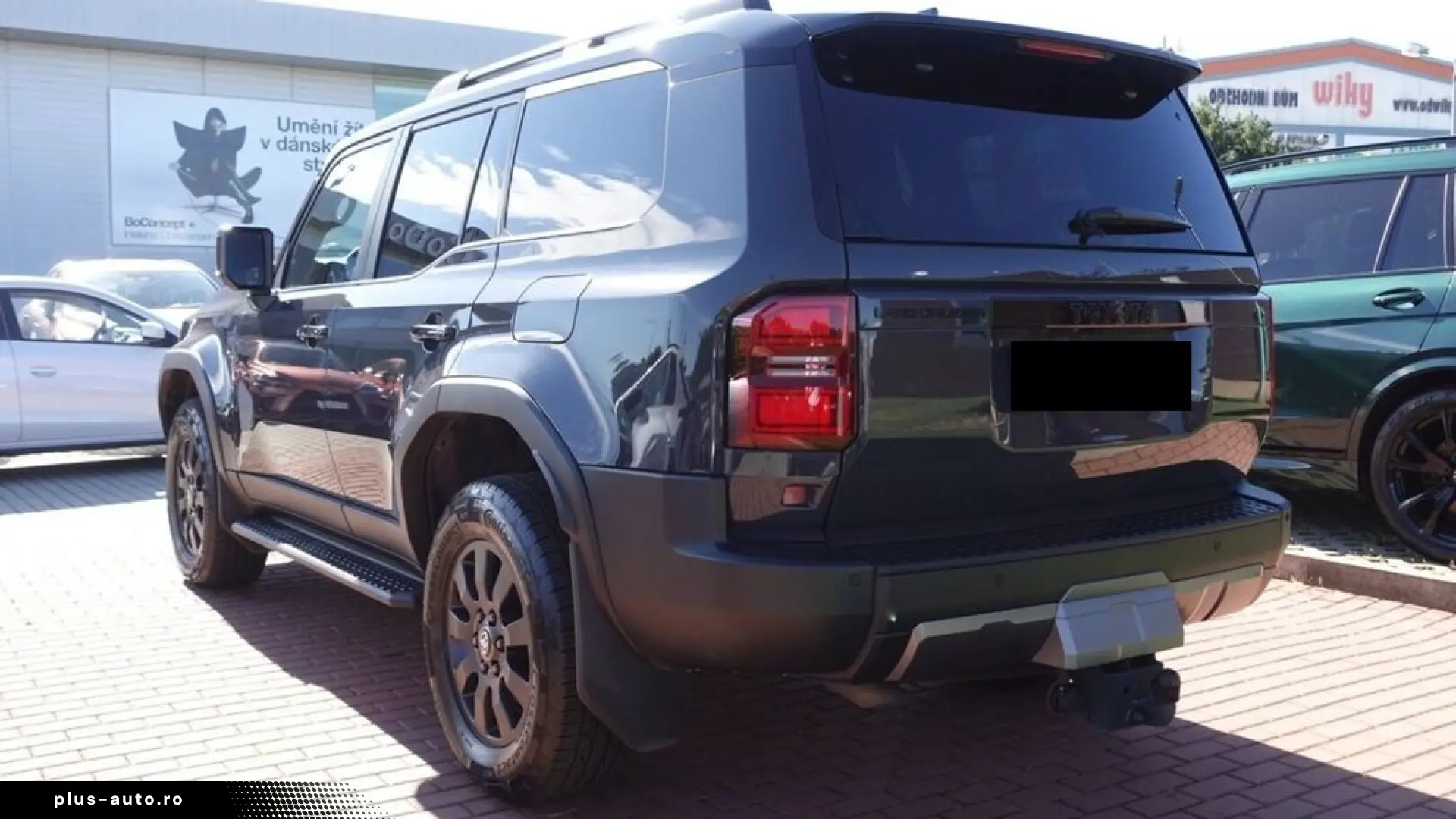 Toyota Land Cruiser 2.8 D-4D 8AT Invincible 360