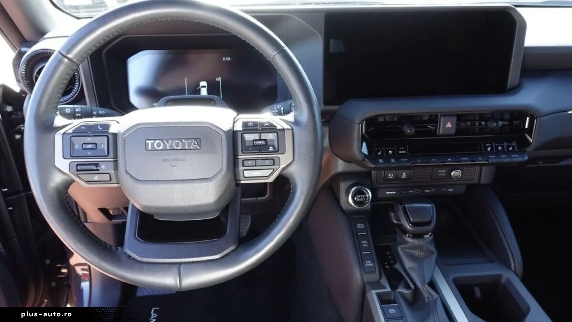 Toyota Land Cruiser 2.8 D-4D 8AT Invincible 360