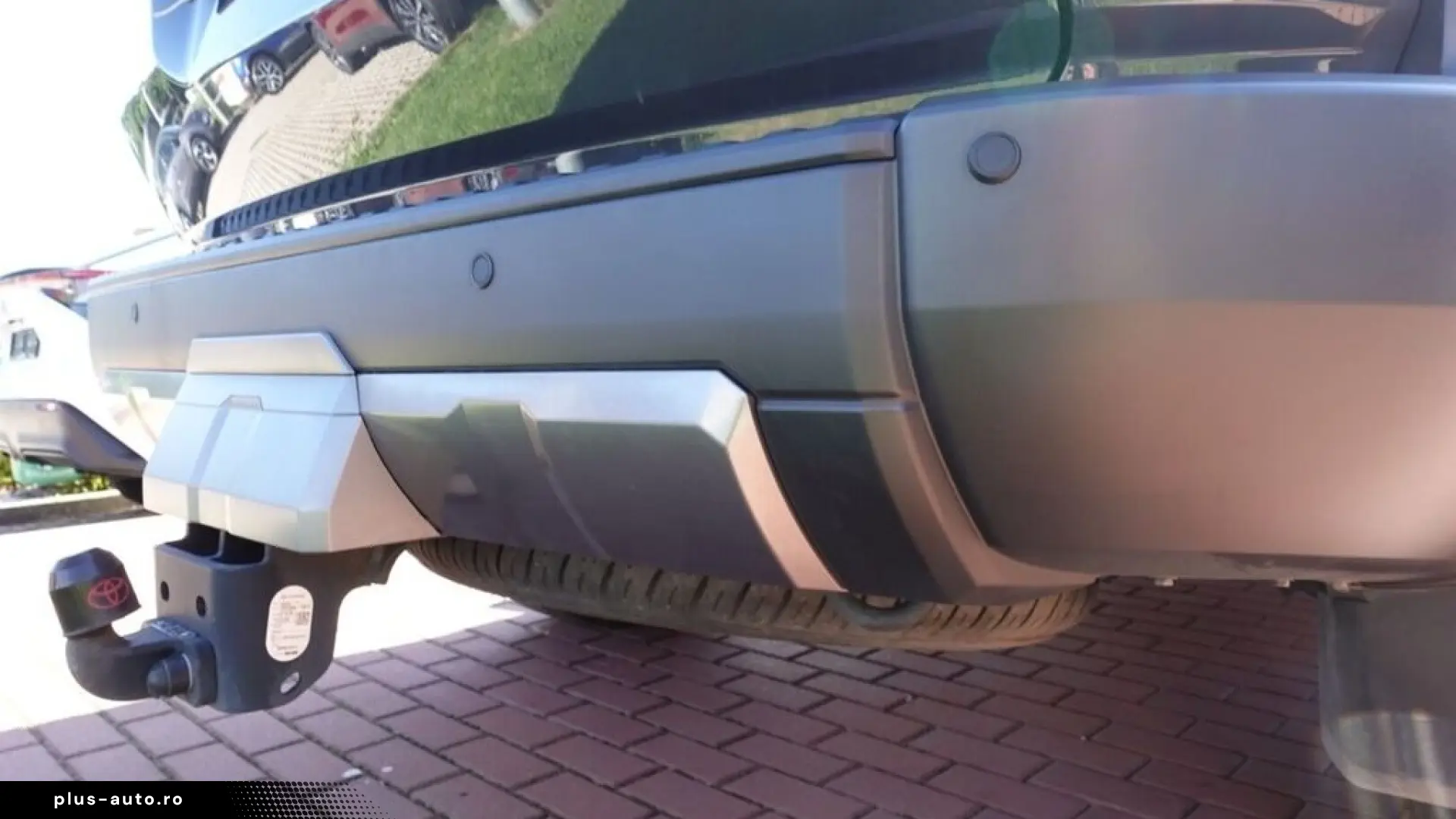 Toyota Land Cruiser 2.8 D-4D 8AT Invincible 360