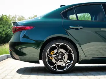 Alfa Romeo Giulia Veloce Q4.TOP