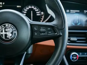 Alfa Romeo Giulia Veloce Q4.TOP