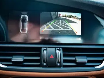 Alfa Romeo Giulia Veloce Q4.TOP