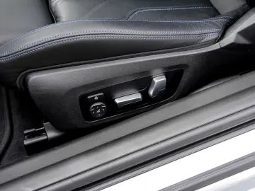 BMW M2 Coupé M Sport HUD ACC RFK NAVI LED PDC V H