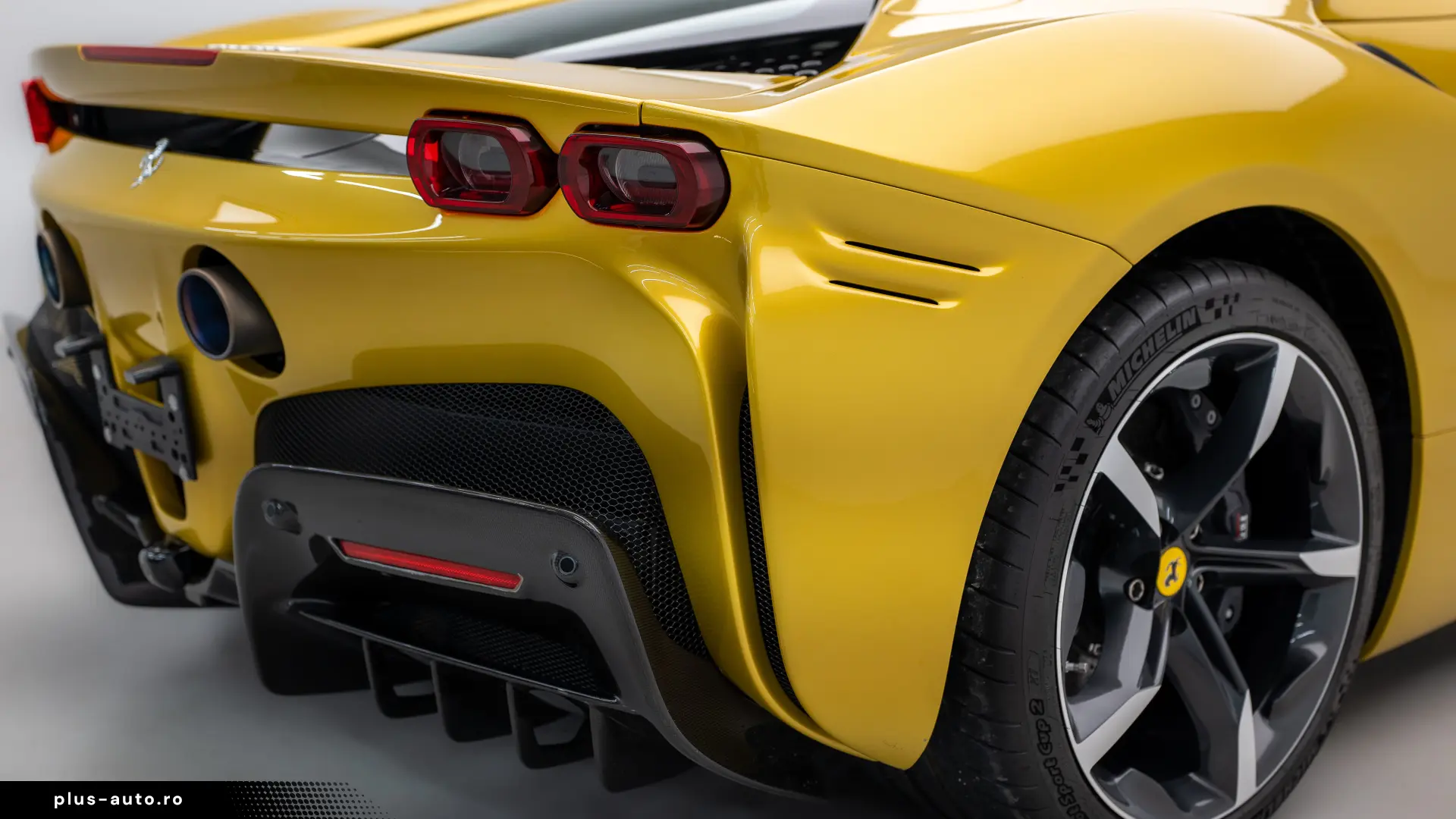 Ferrari SF90 Spider - Giallo Montecarlo Extracampion