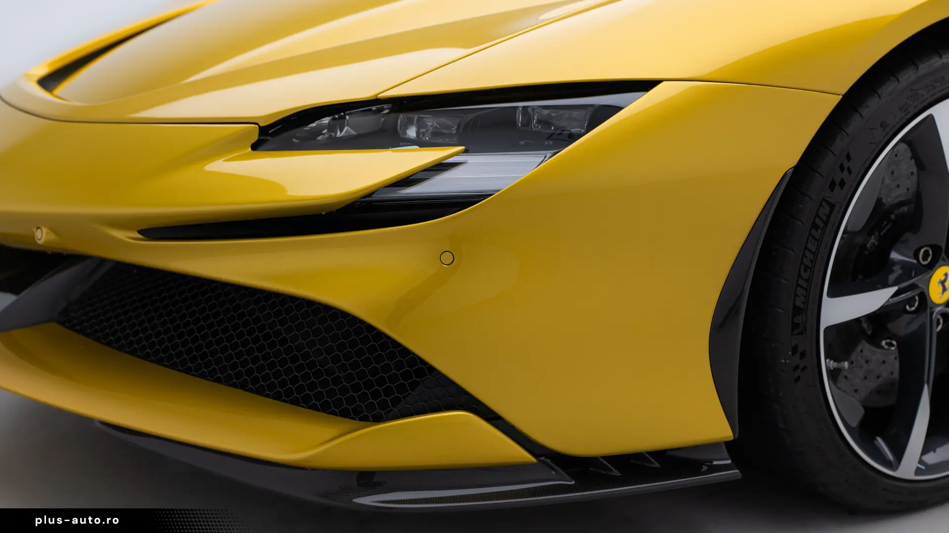 Ferrari SF90 Spider - Giallo Montecarlo Extracampion