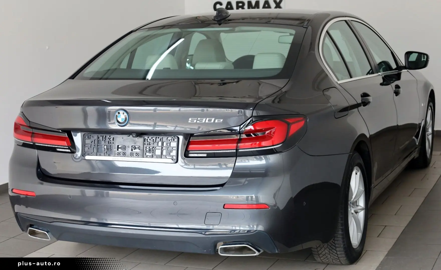 BMW 530e Leder Navi LED SpSi SH Kamera Parkassist.