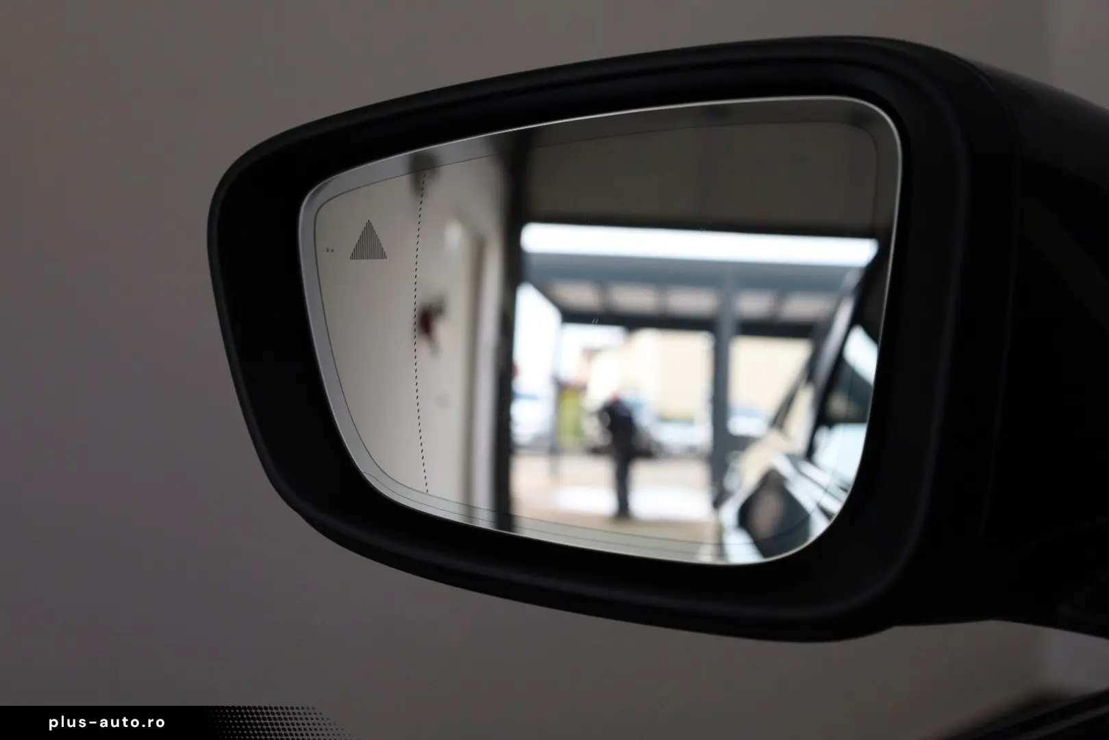 BMW 530e Leder Navi LED SpSi SH Kamera Parkassist.