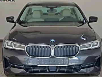BMW 530e Leder Navi LED SpSi SH Kamera Parkassist.