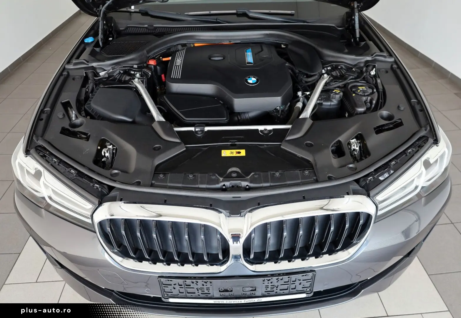 BMW 530e Leder Navi LED SpSi SH Kamera Parkassist.