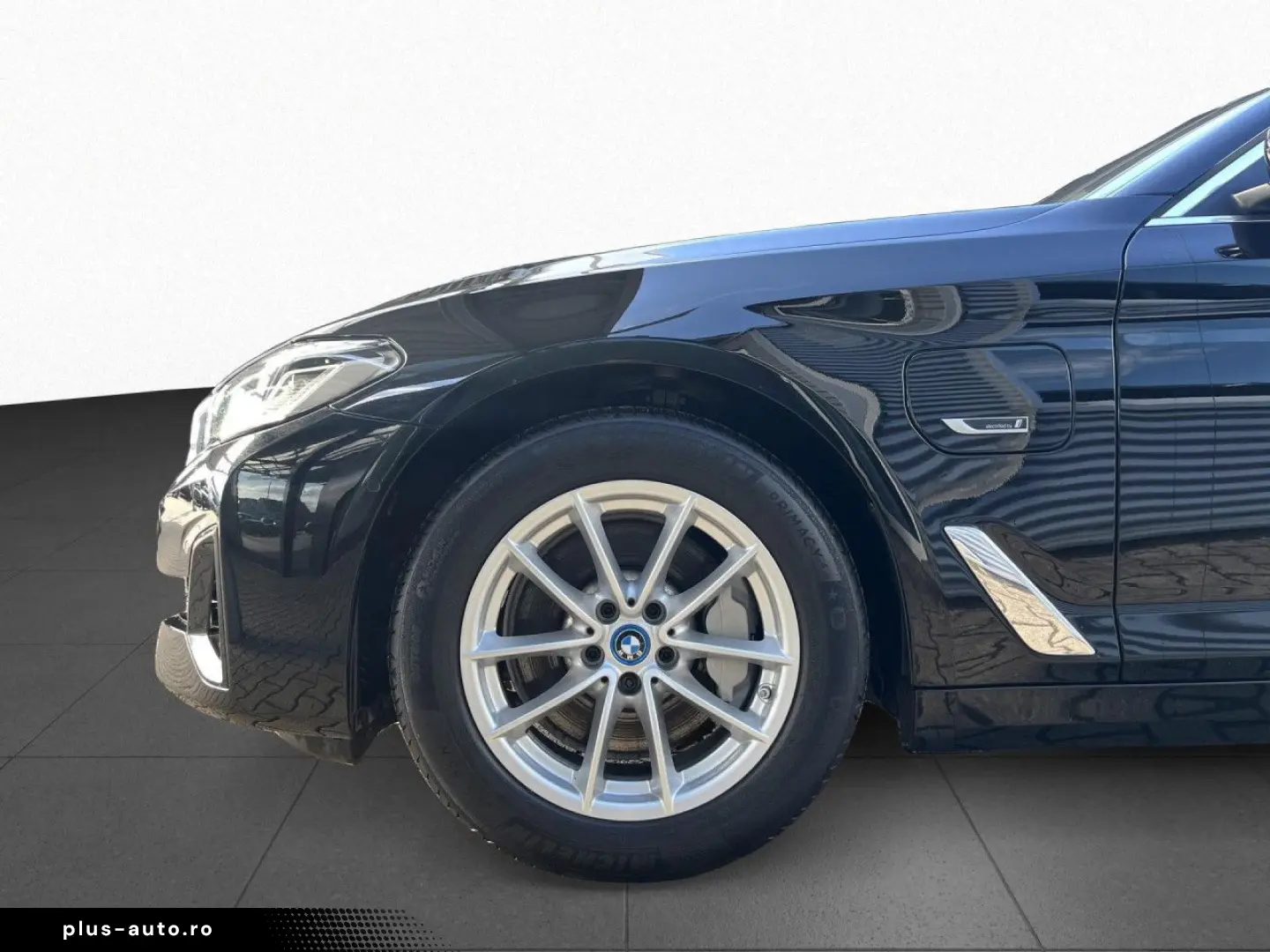 BMW 530e Lim Aut AHK Ad.LED HUD GSD LiCoPro DA KAM